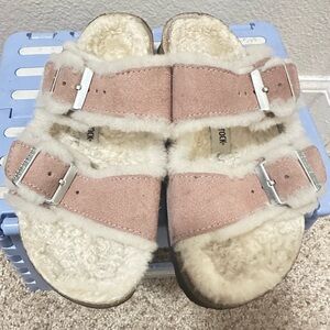 Birkenstock Arizona fleece Sherling sandals slippers size 36N pale pink